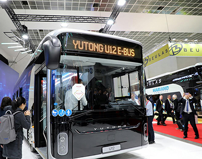 ผู้ผลิตรถบัสจีน yutong ชนะ 3 รางวัล busworld ในบรัสเซลส์
